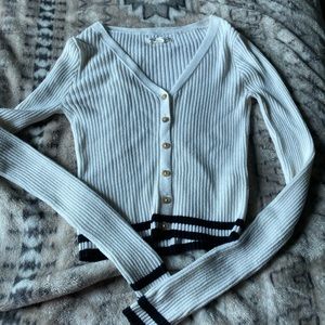 AEROPOSTALE SWEATER